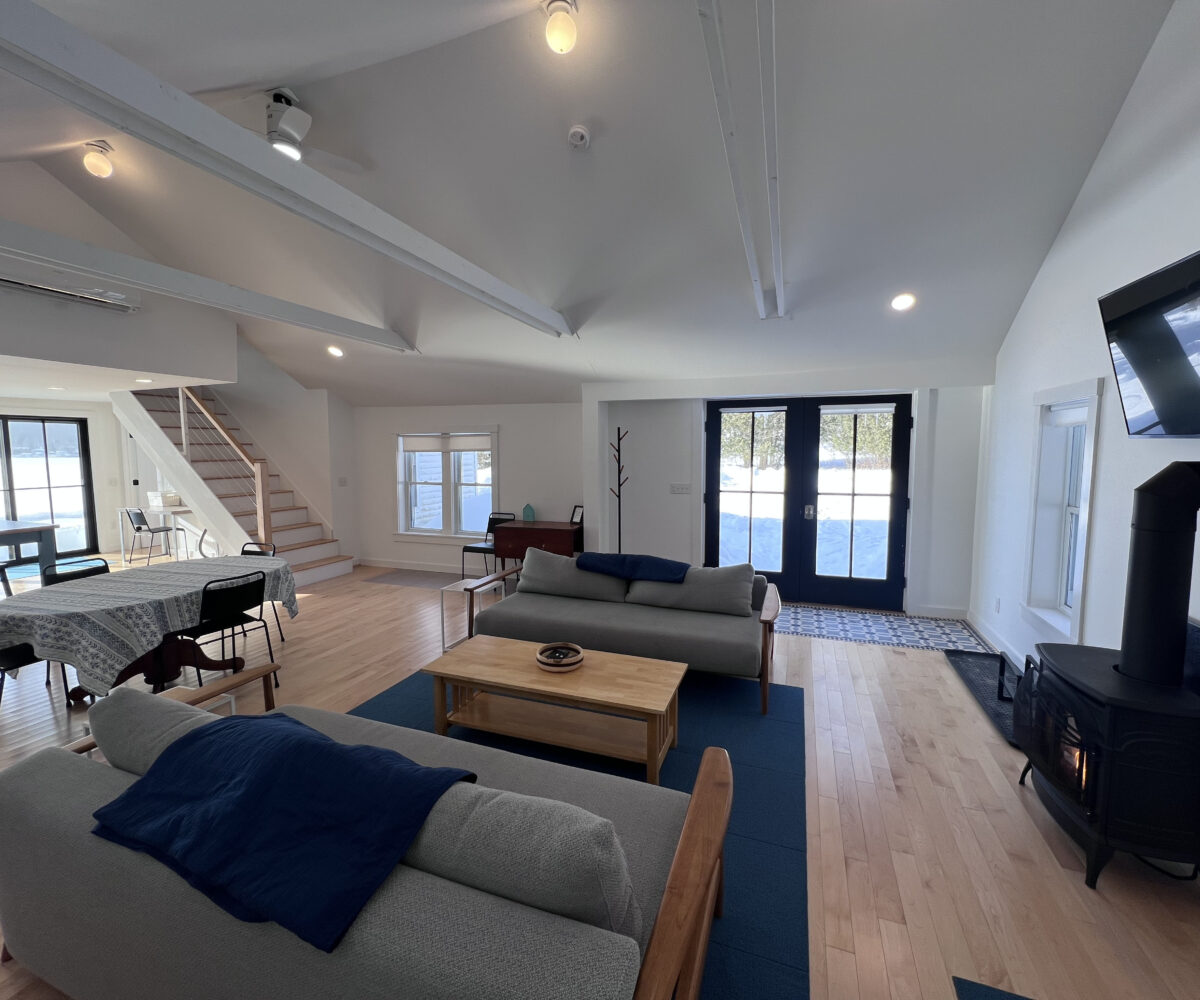 Shadow Lake Waterfront